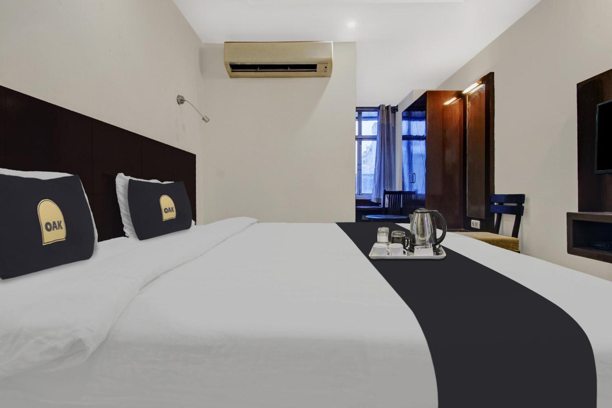 Townhouse Oak Hotel Heritage Heights Джайпур Екстериор снимка